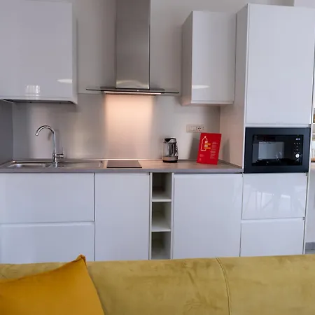 Dock 14 - Tramontana By Wonderful Italy Apartament